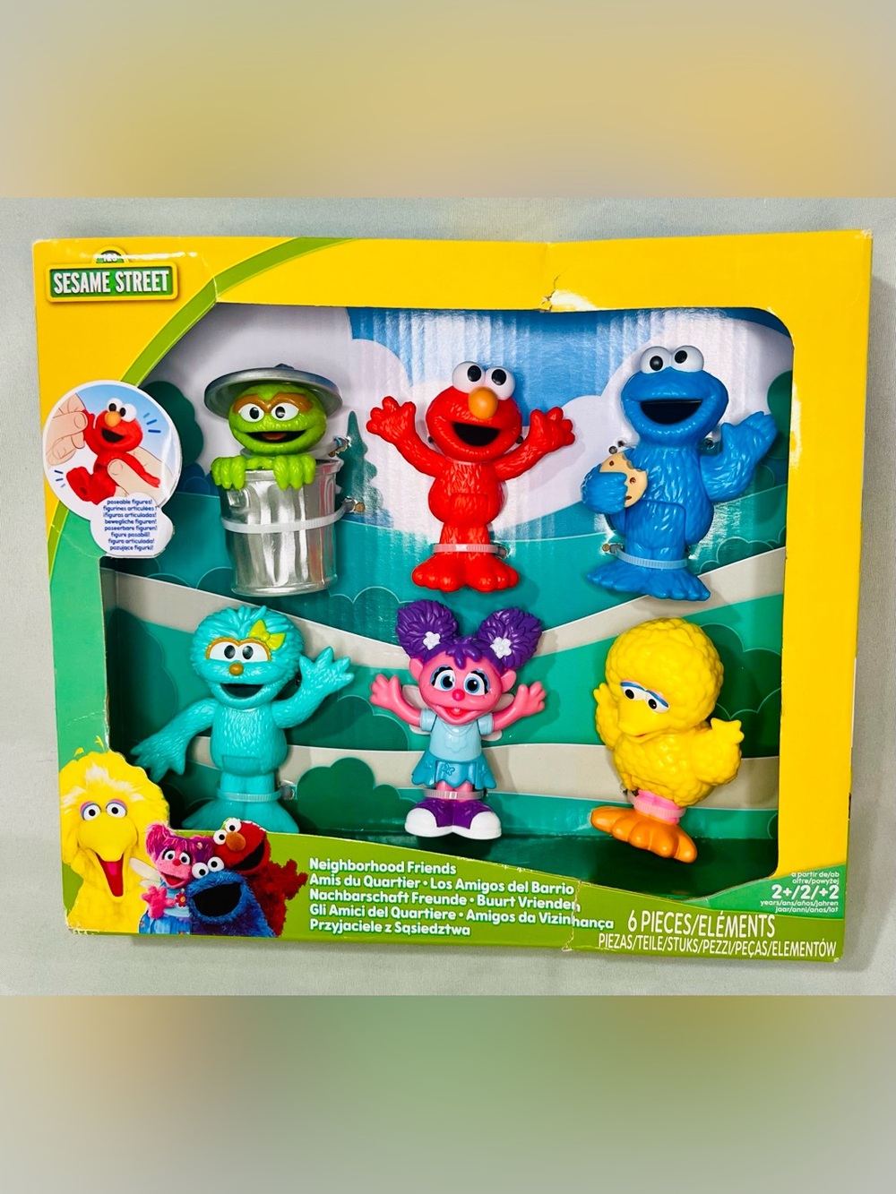 Sesame Street Neighborhood Friends 6-Piece Figure Set - Multicolor